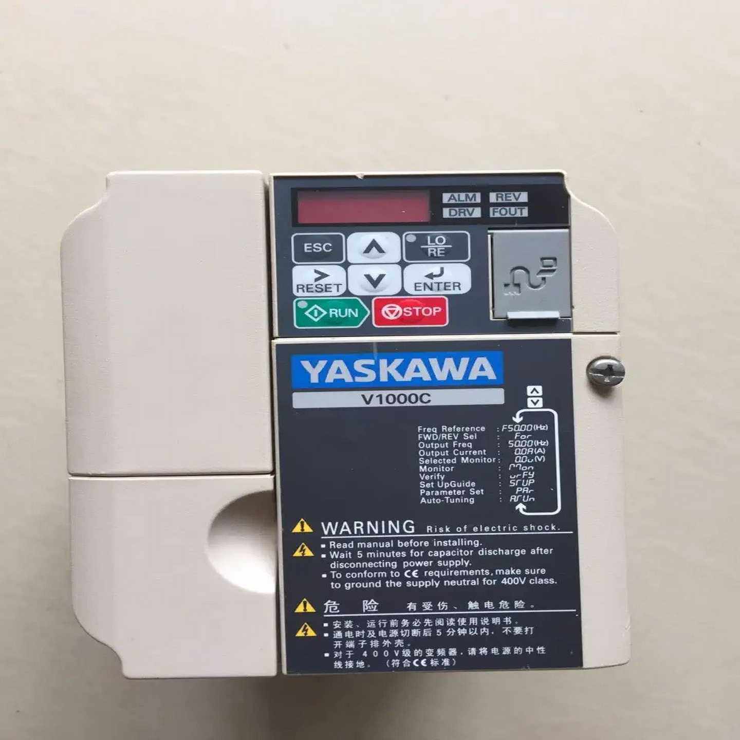 询价安川变频器CIMR-VB4C0004BBA，1.5KW/0.