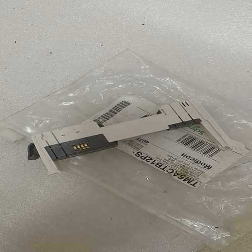 议价施耐德tm5acbm11底座，盒没上过机，成色全99新