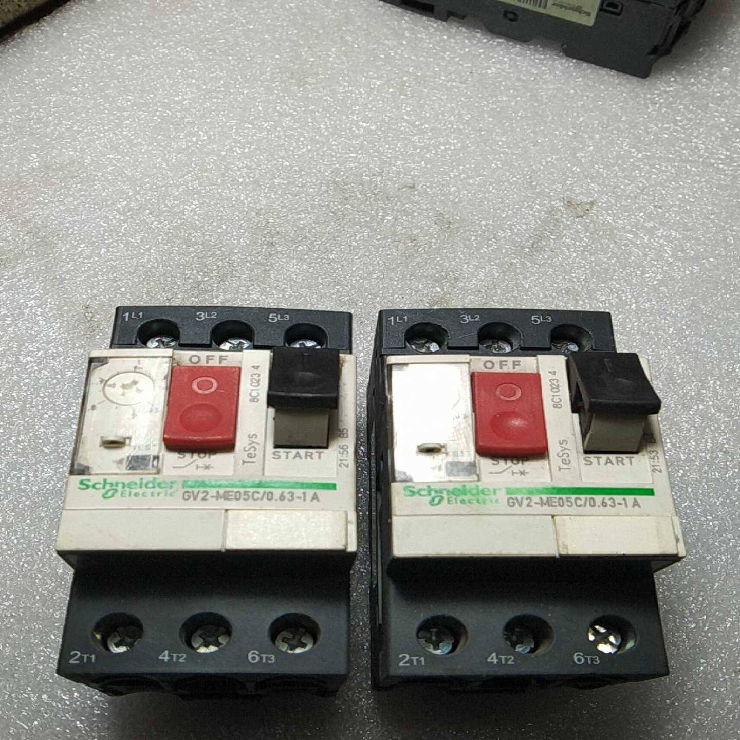 议价施耐德马达断路器二只，GV2-ME05C，0.63-1A，拆