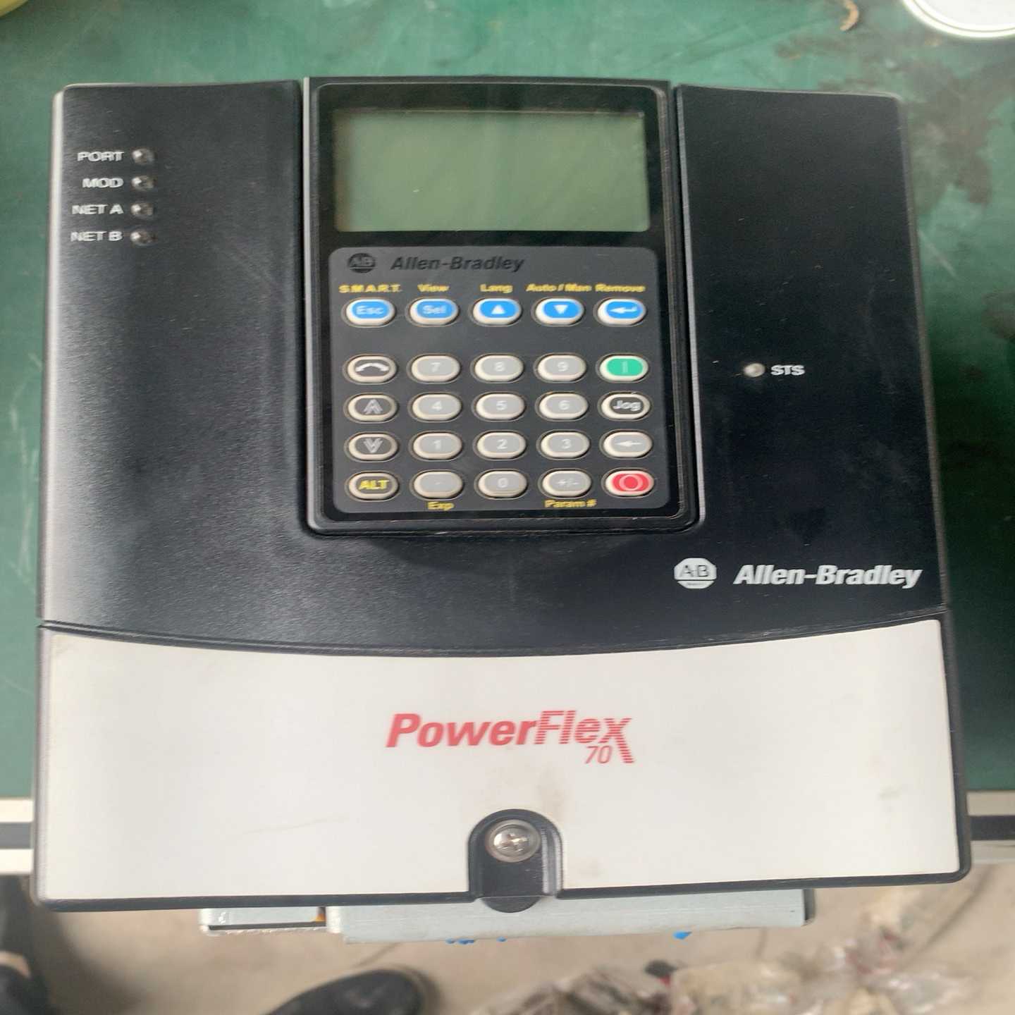 AB变频器20AC2P1A0AYNANC0,成色如图功议价