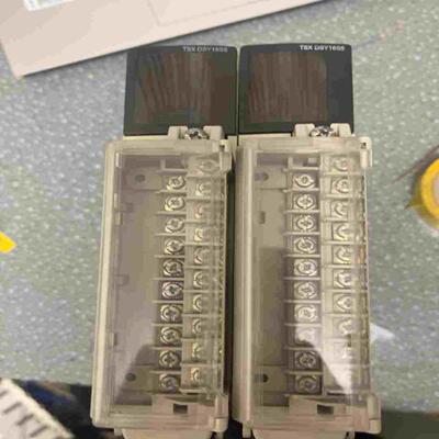 施耐德TSXDSY16S5。功能正常，如图，实物图。有需~议价