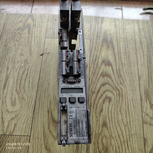 询价驱动器轴卡6SN1118-0NK01-0AA1，成色漂