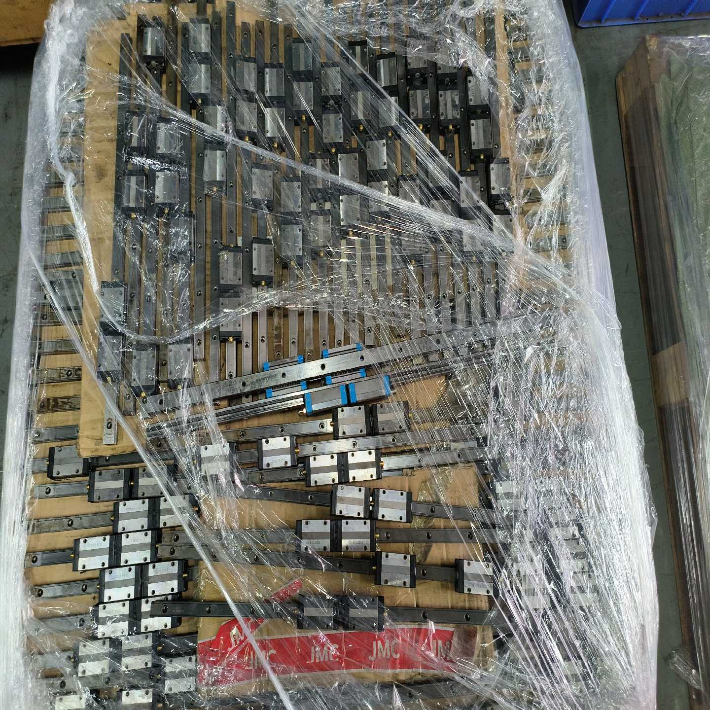 SSR15原装THK二手拆机滑块成色漂亮数量很多轨道--议价商品