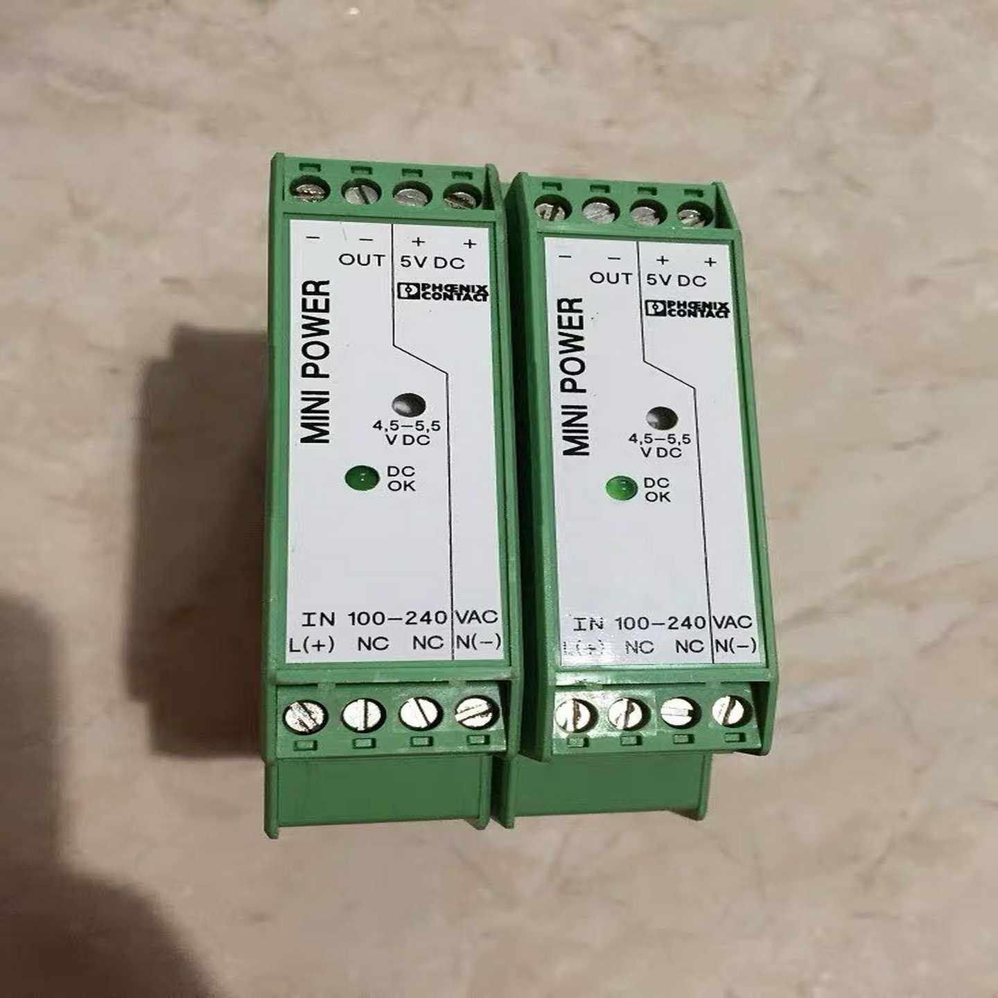 MINI-PS-100-240AC/5DC/3293871