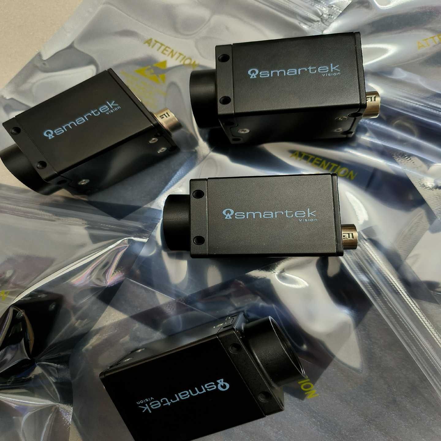 询价德国Smartek工业相机1000万像素2/3英寸CCD