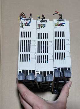 议价ABB变频器ACS50-01E-02A2-2图片实物拍摄，拆