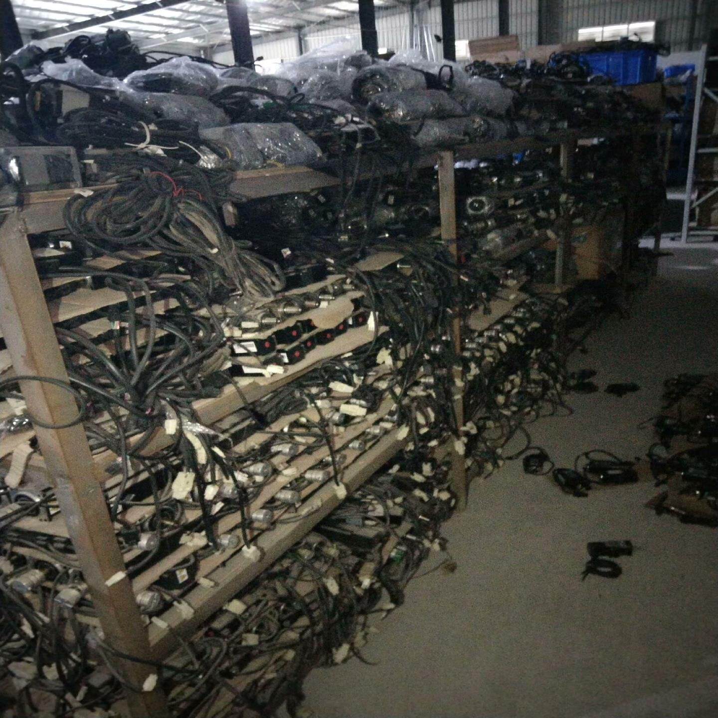 ISMH1-20B30CB-U131X拆机汇川电机200W功--议价商品