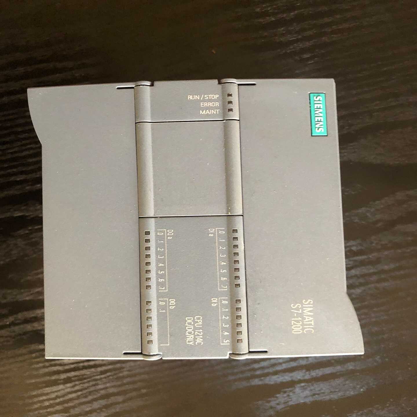 6ES7214-1HG40-0XB0冲新，成色好询价