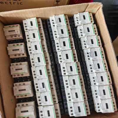 议价施耐德LC1D18BDC接触器，LC1D18BD，LC1D1