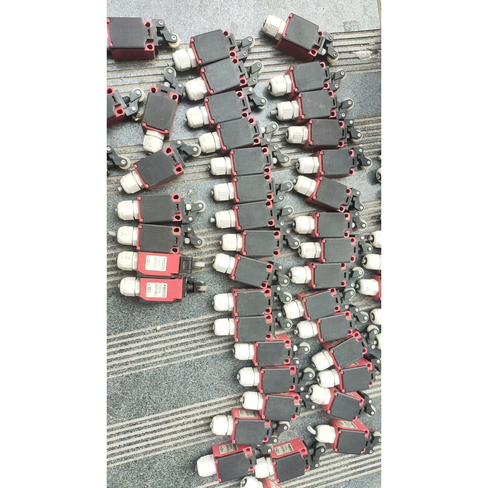 售前询价BERNSTEIN博恩斯坦极限开关 Ti2-SUIZ 608