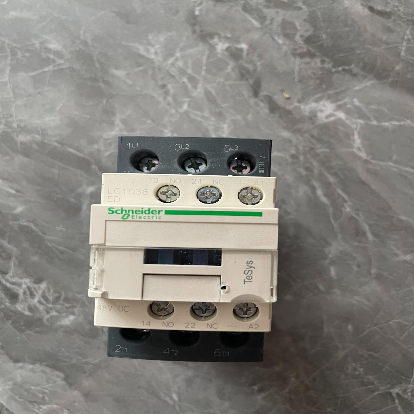 LC1D38EDC48VDC(零零电子)