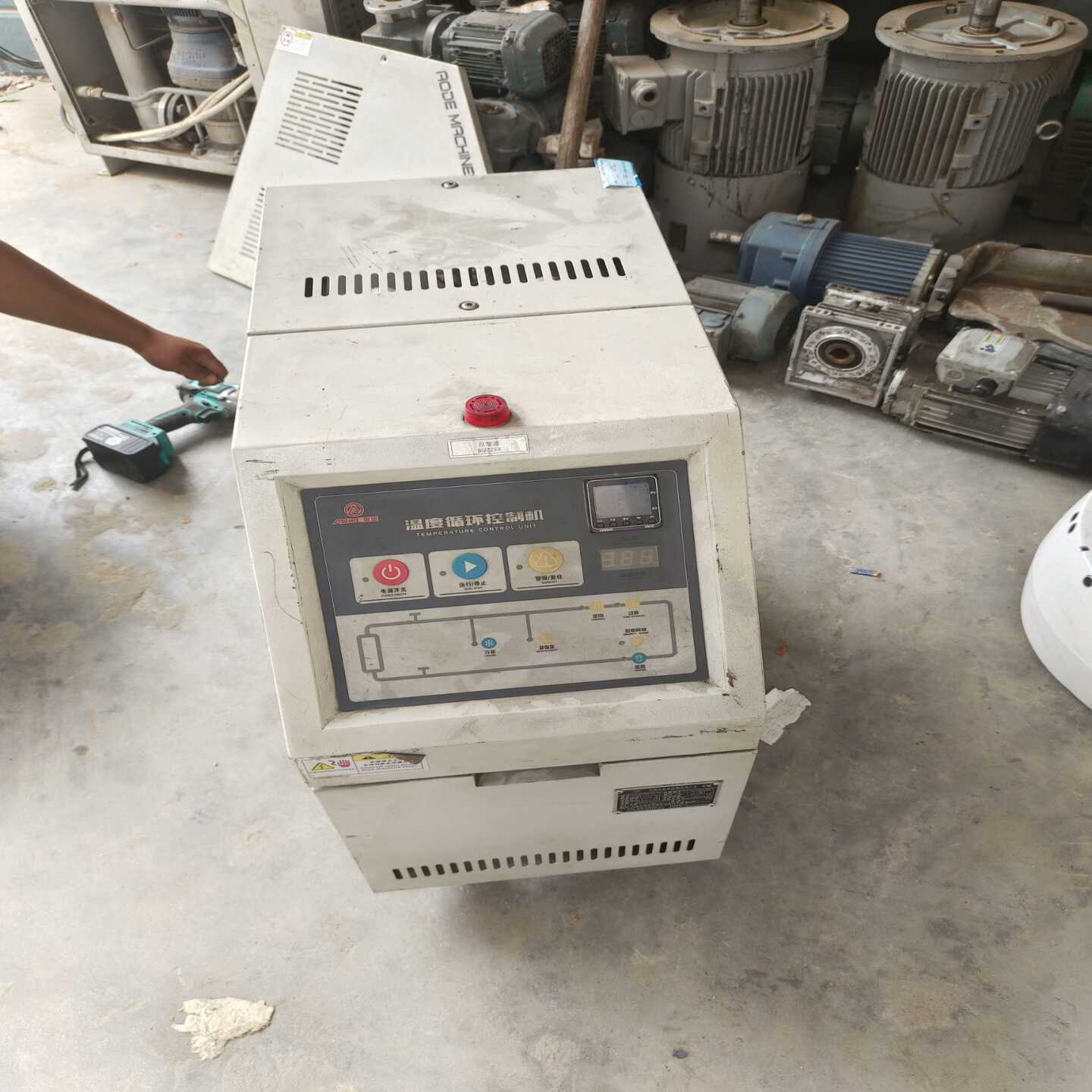 咨询-AODE奥德/温度循环控制机型号AWM-20-12，实物图片