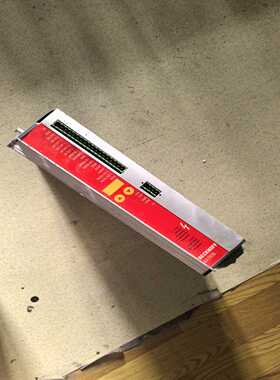 AX2010倍福伺服驱动器，，有瑕疵，看好下单，~议价