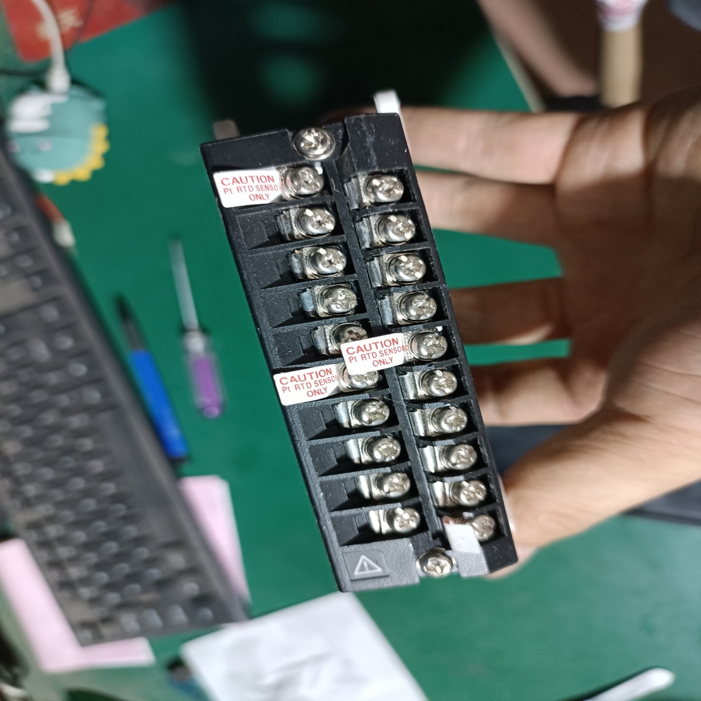 基恩士NR-TH08，询价