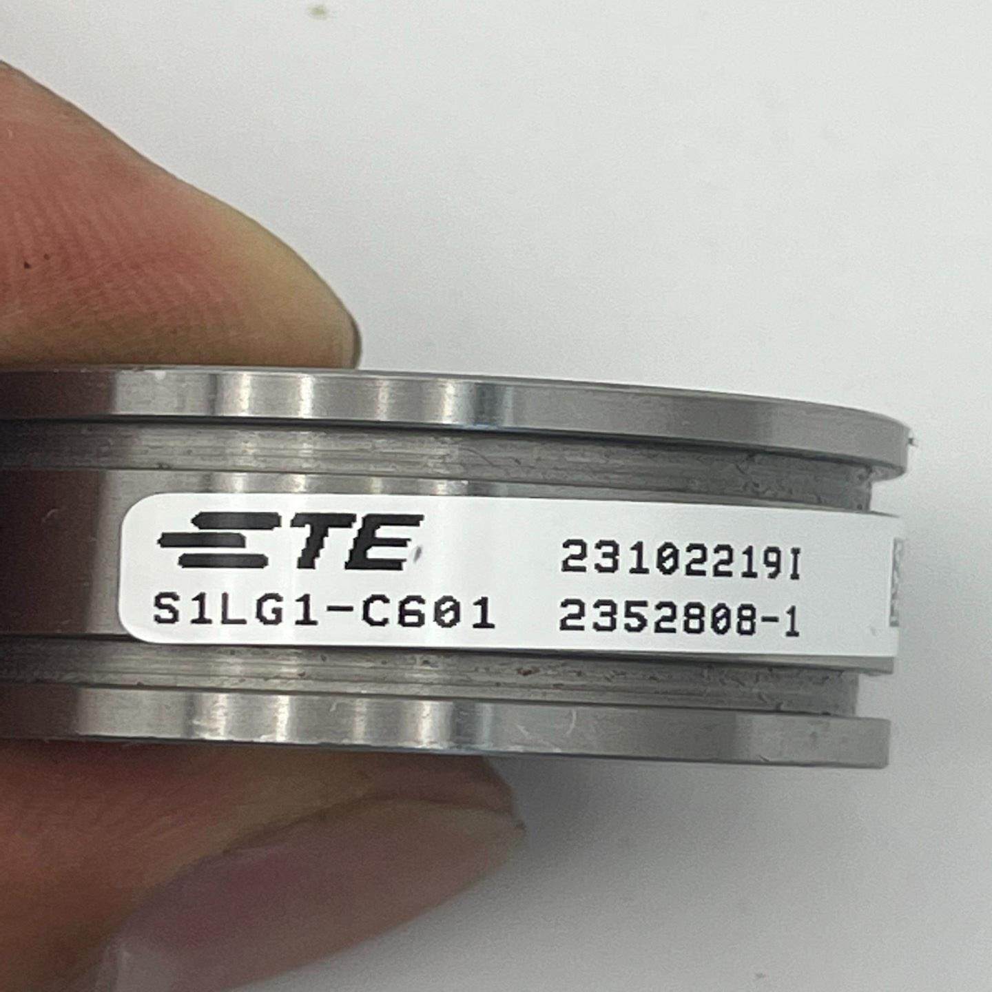 S1LG1-C601编码器，实照，功能正常。询价