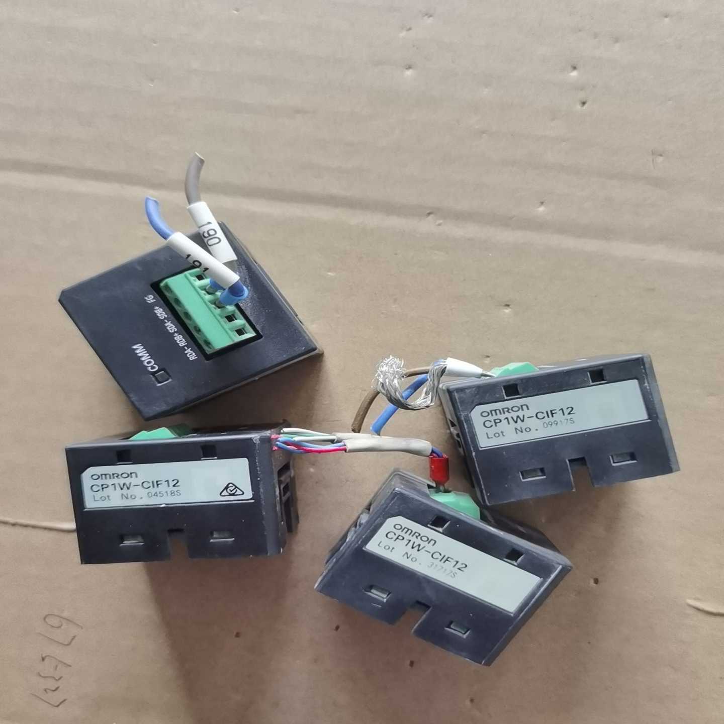 议价龙cp1w-cif12单价85元4个打包00元