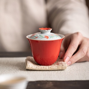 釉下彩手绘盖碗二才泡茶杯单个陶瓷不烫手茶碗带盖家用泡茶器防烫