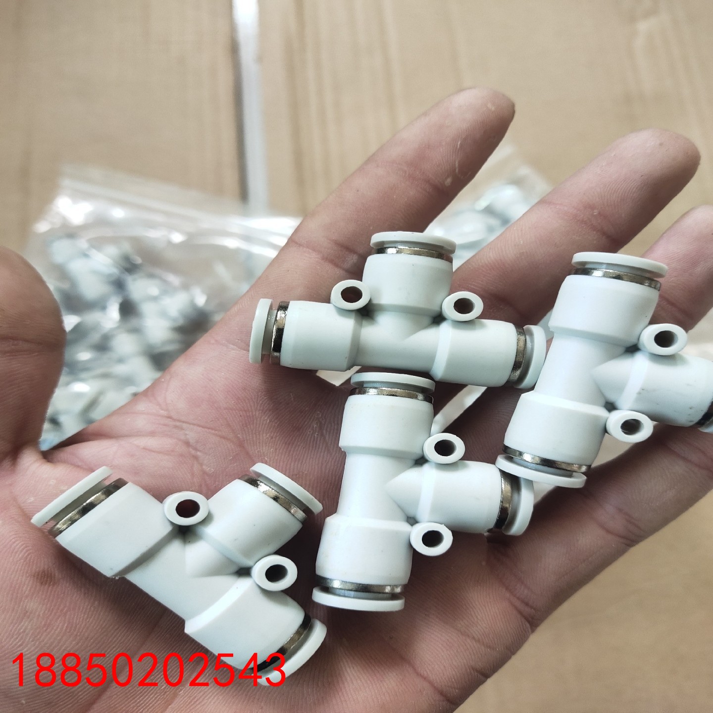 【请询价】全新原装CKD喜开理GWT8－0K接头T型三通接头等径8m