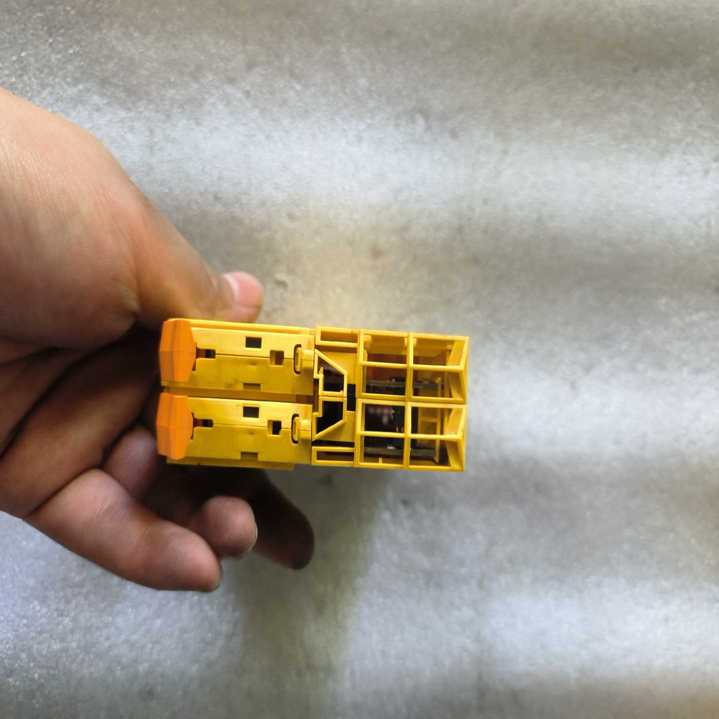 清华紫光，通用保护测控装置，型号DCAP-3000来的，【侨报商