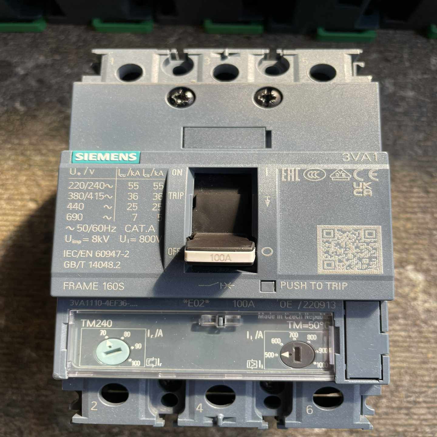 西门子塑壳断路器3VA1110-4EF36-0AA0，FRA