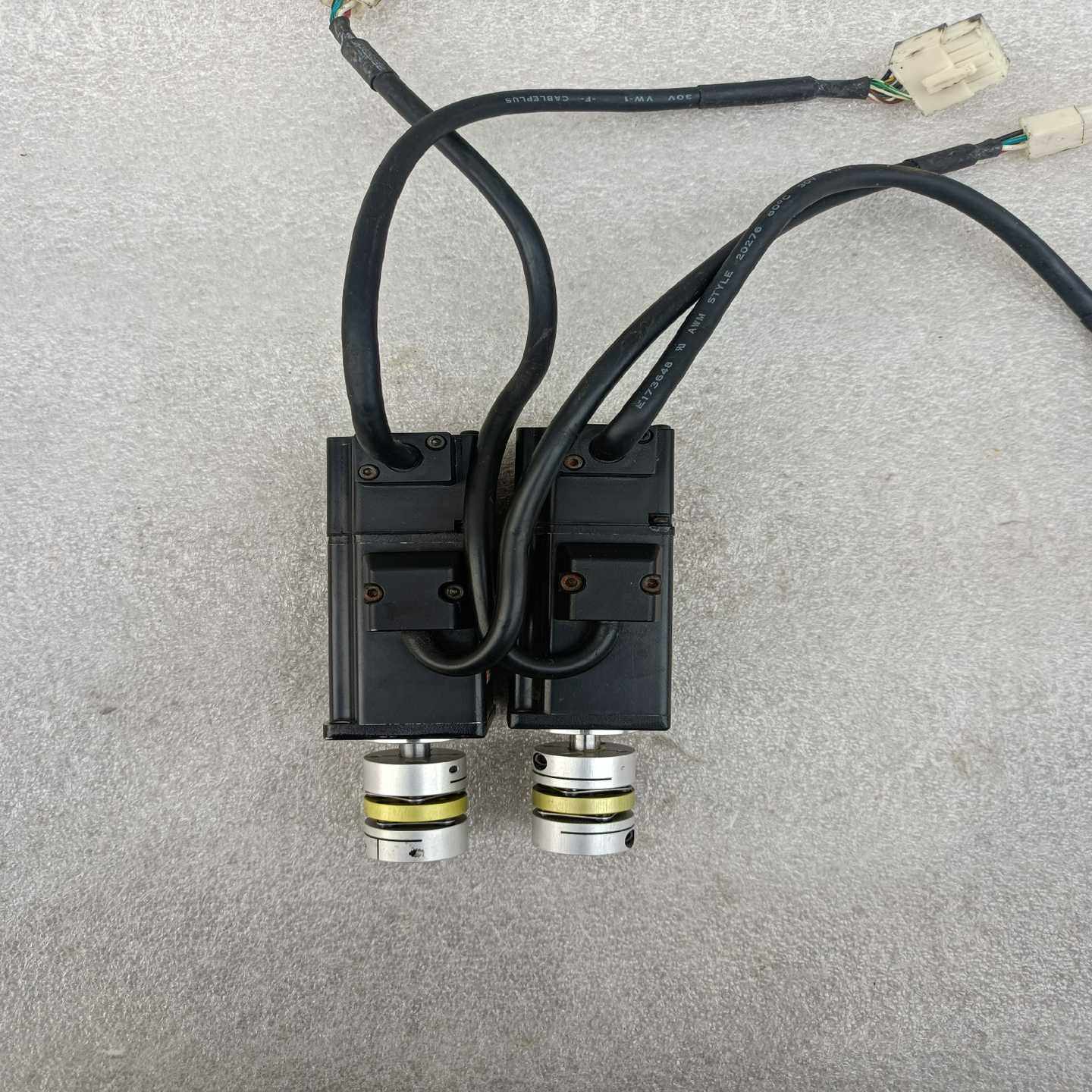 询价LS伺服电机APM-SA01ACK100W