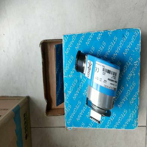 DRS60-CAA05000，有包装盒。询价