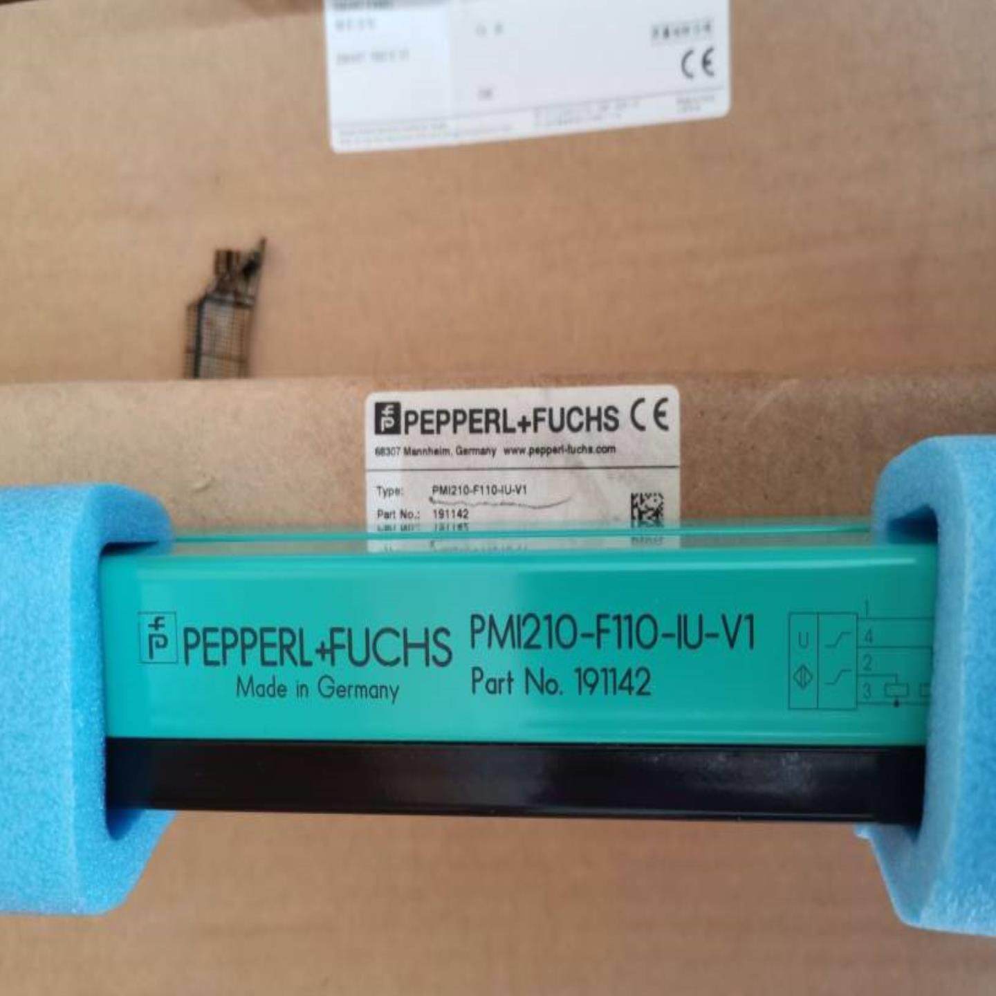 配件P+F倍加福PMI210-F110-IU-V1 -191142传感器 感应式议价