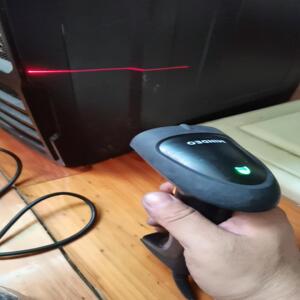 民德MD2250+几乎带USB接口黑色机身配黄色按