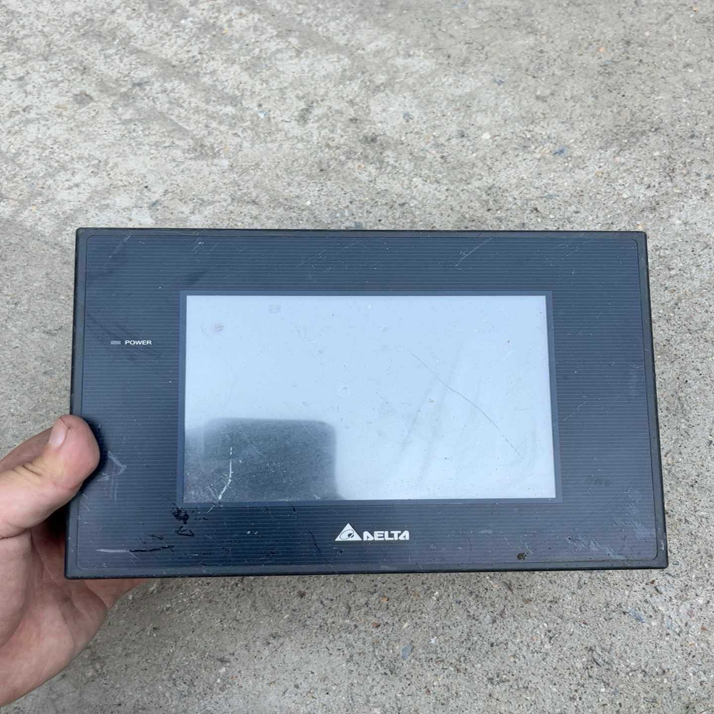 台达触摸屏DOP-B05S100实图拍摄功能正常3询价