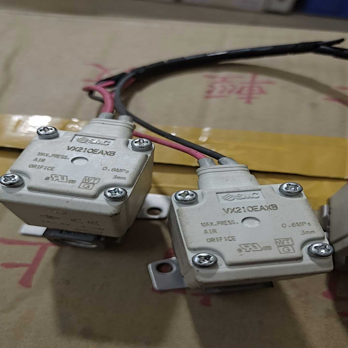 议价拆机SMC电磁阀VX210EAXB