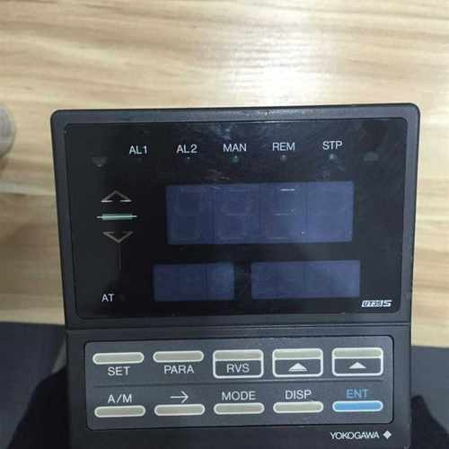 A010*实价sUT35-A13301*A横河温控表拆机原装现货就一个