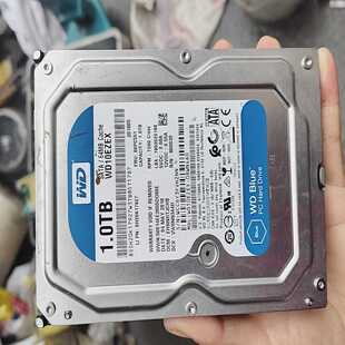 西数蓝盘1TB机械硬盘，型号WD10EZEX，实物拍摄，成色--议价商品