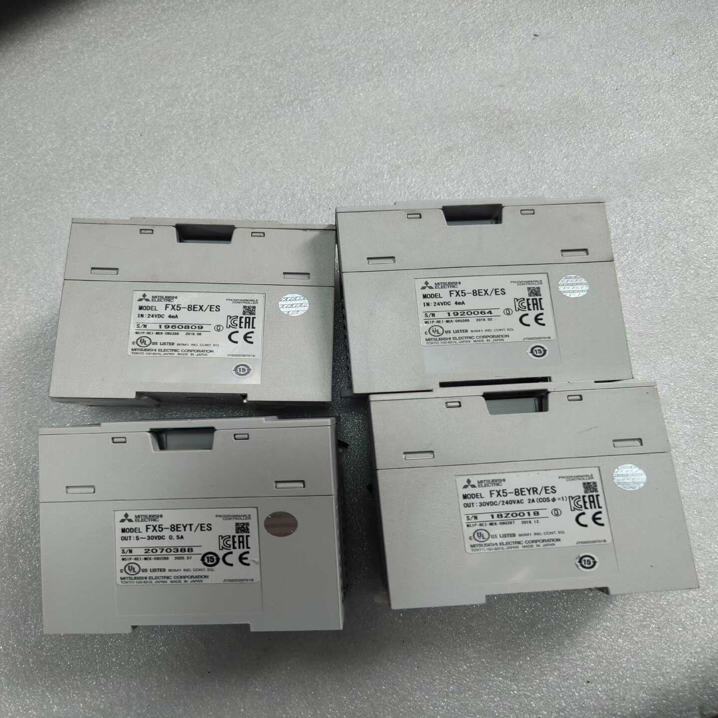 三菱PLC原装模块FX5-8EX/ES，FX5-8EYT/E