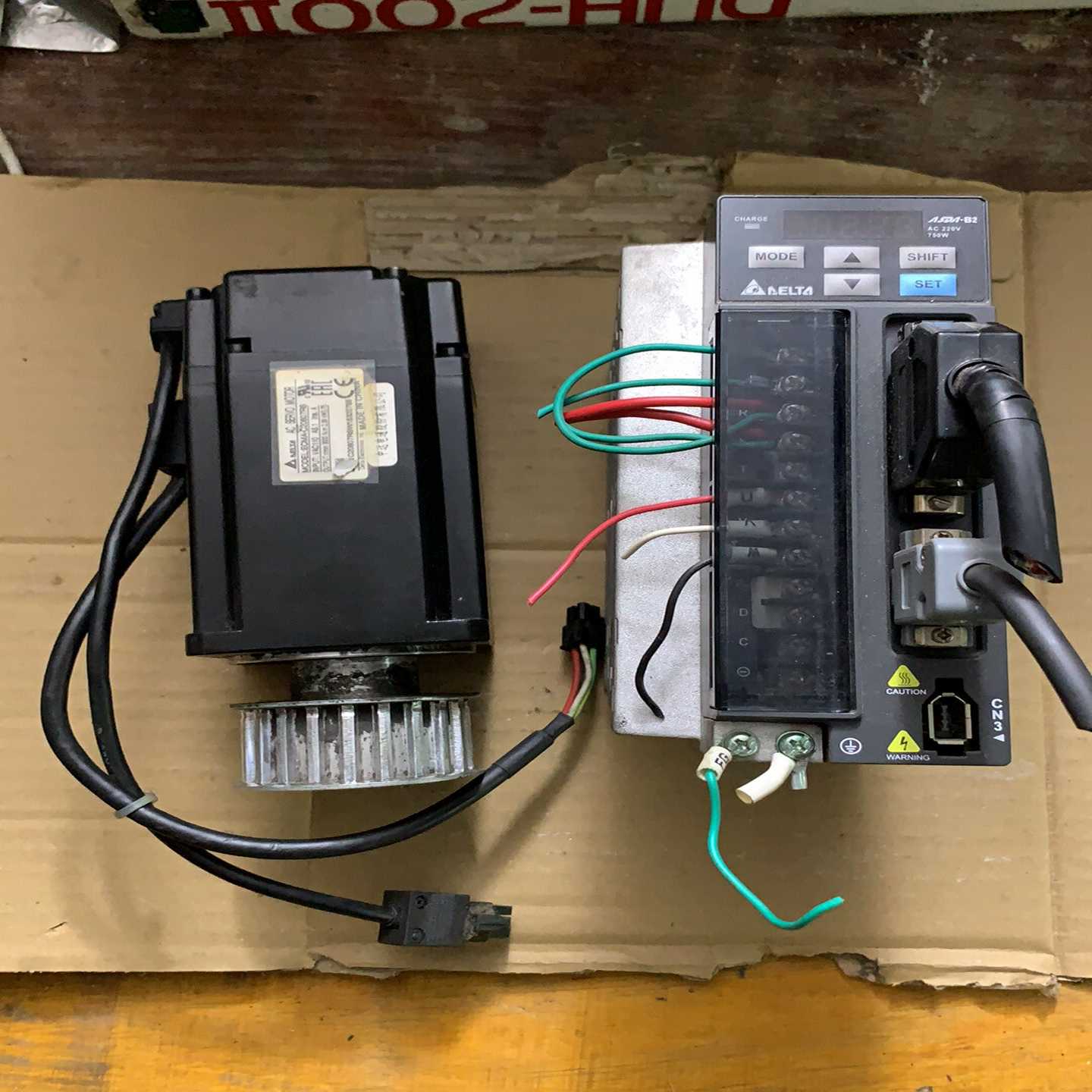 台达伺服电机驱动器0.75KWASD-B2一套驱动型号AS适用