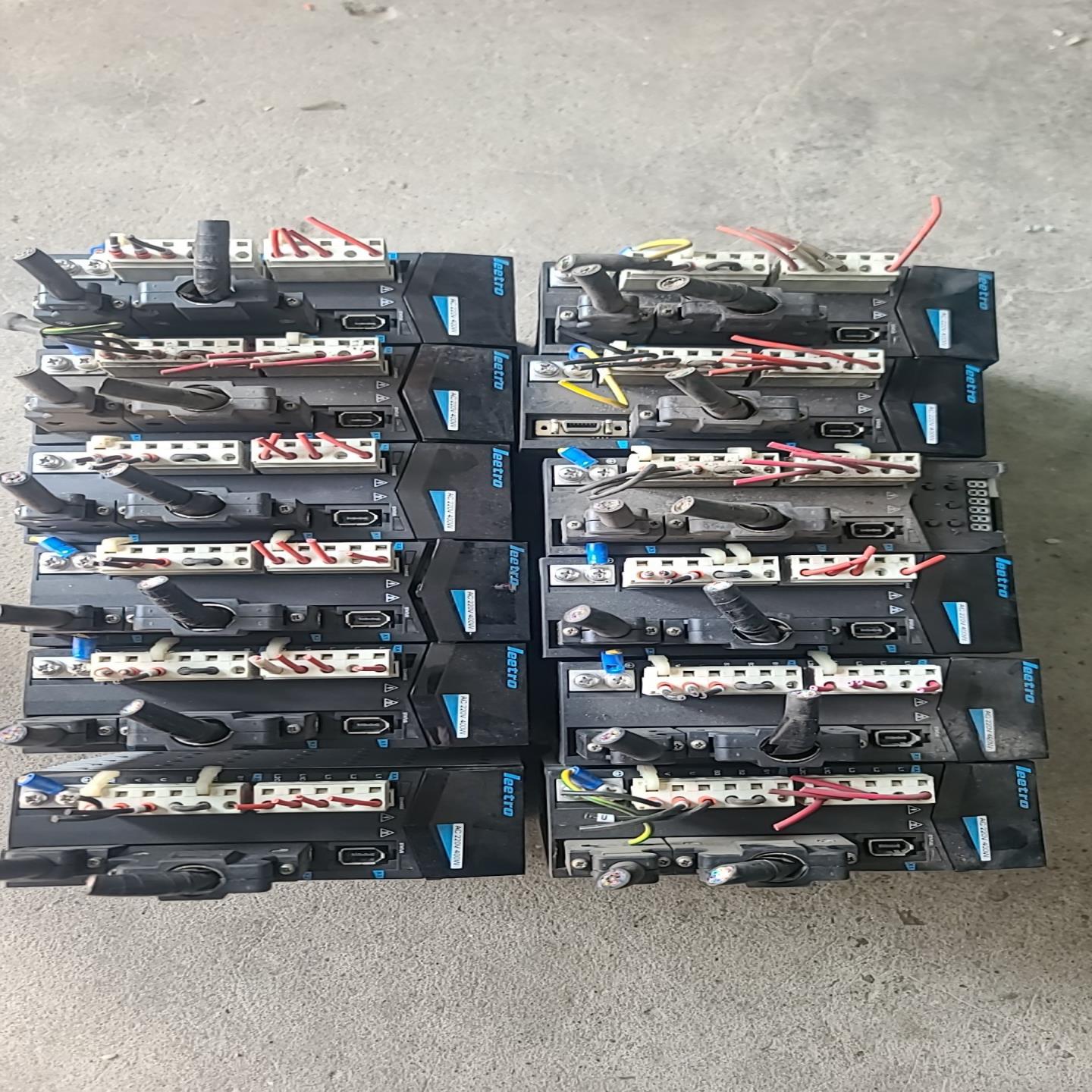 Leetro400W乐创伺服驱动器~议价