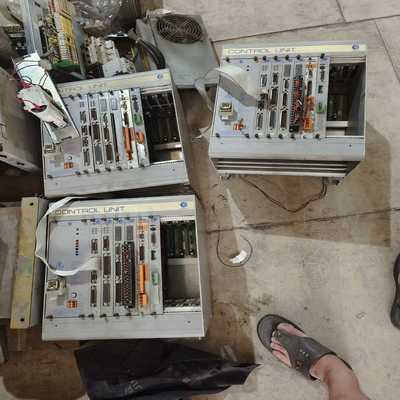 COMAU柯马机械手控制柜卡件RBC2.SCC2.SIM--议价商品