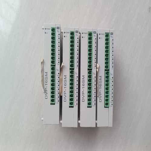 台达PLC扩展DVP16SM11N成色实物图，功能正常，单台询价