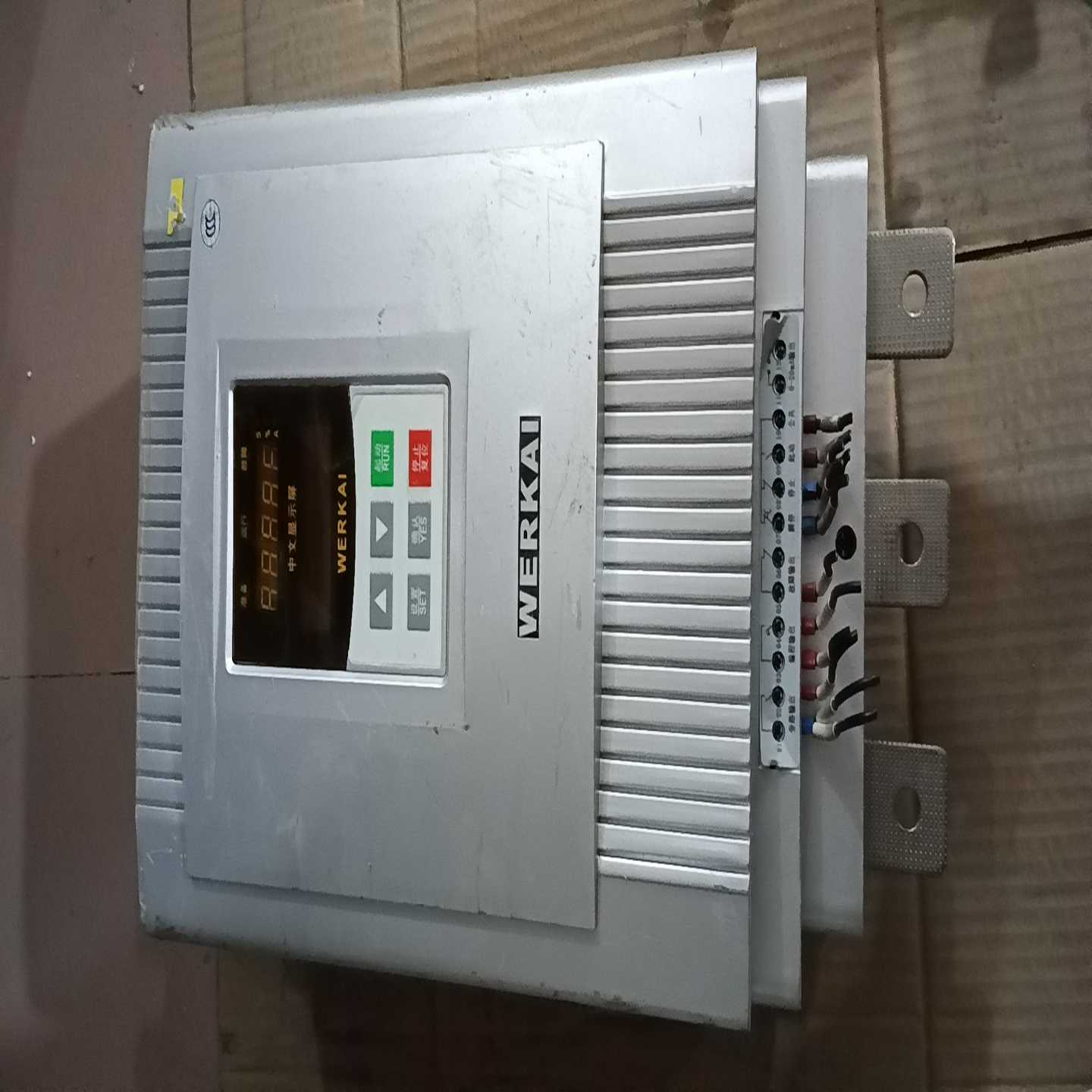 上海威尔凯软启动160KW，拆机成色如图，包功能，有需要的拍