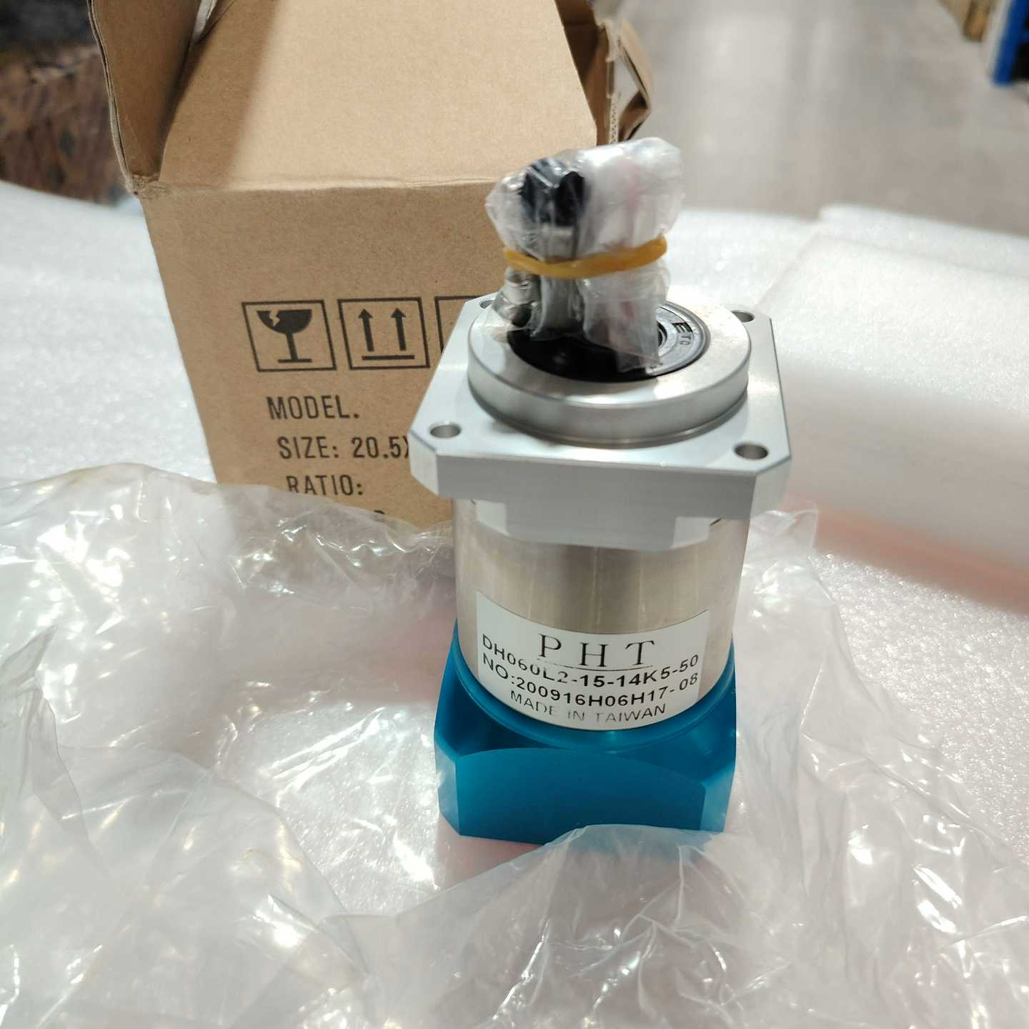 【议价】台湾NPHT减速机DH060L2-15-14K5-50