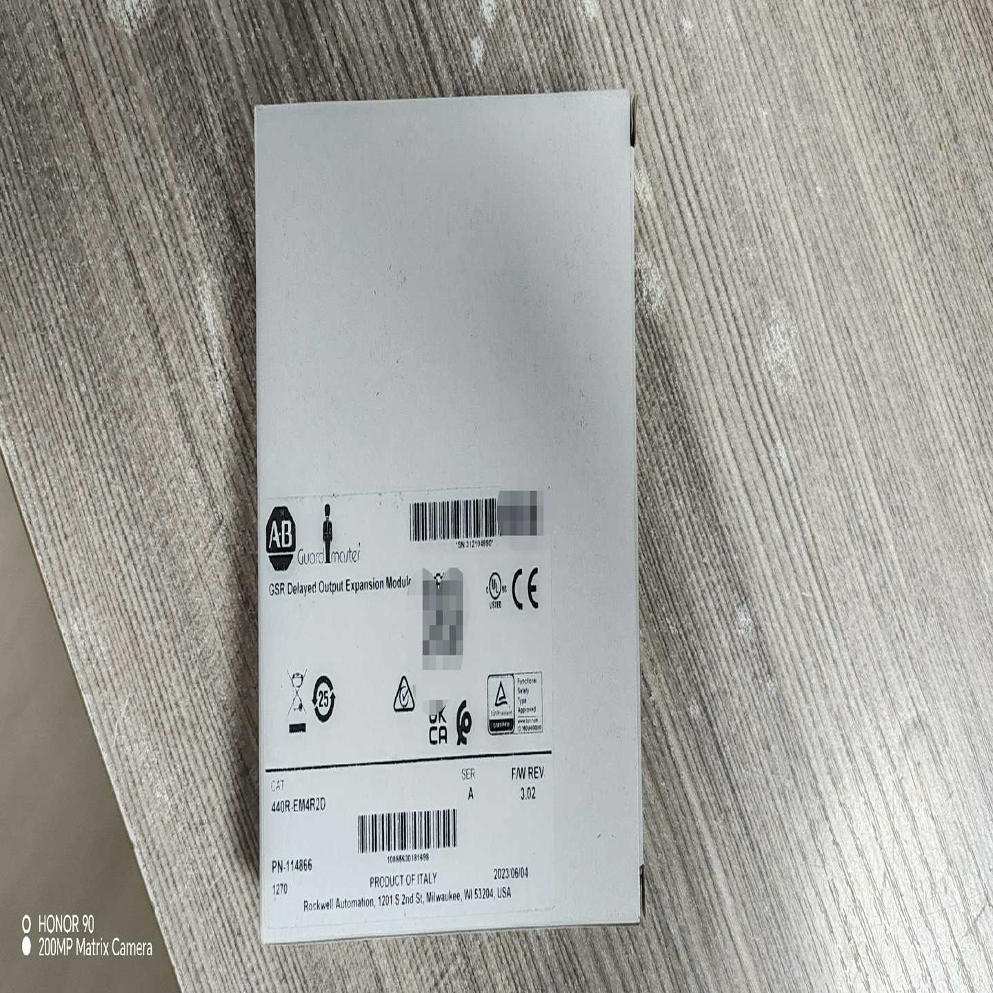 询价440R-EM4R2D罗克韦尔AB安全继电器全新原