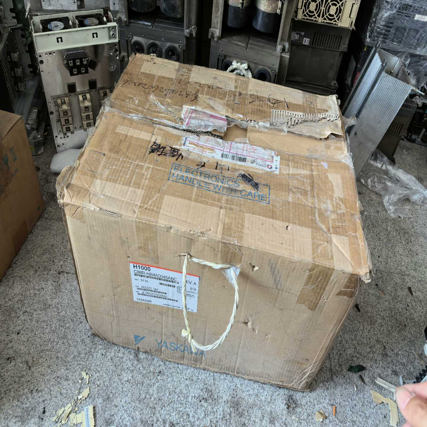 cimr-hb4a0045abc带包装带pg-b3卡安川询价