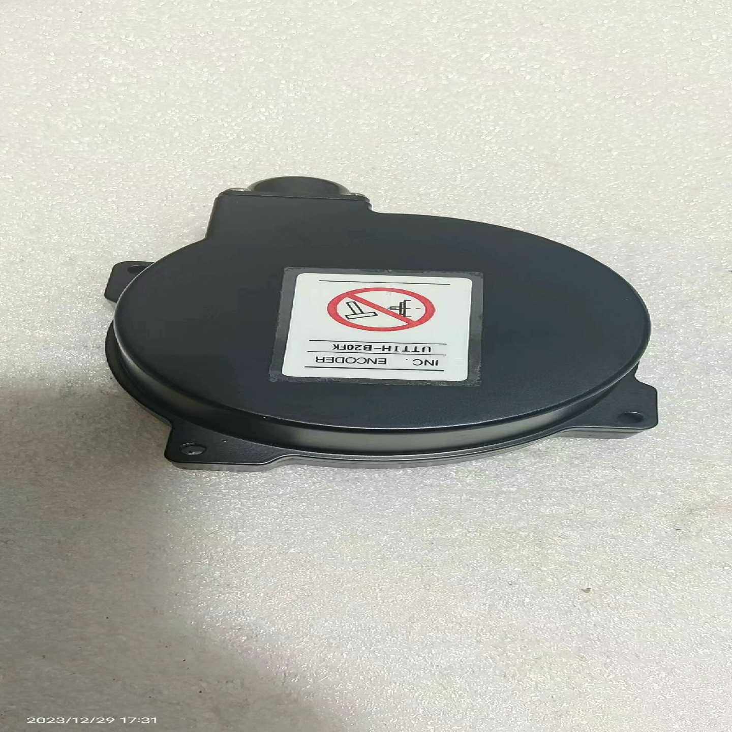 询价~安川伺服码的编码器UTTIH-B20FK保修一年