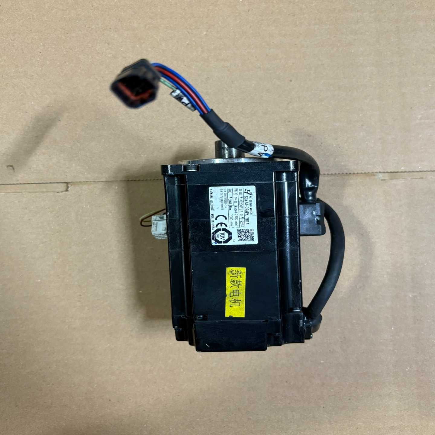 SGM7J-02APK-YR1A安川伺服电机询价