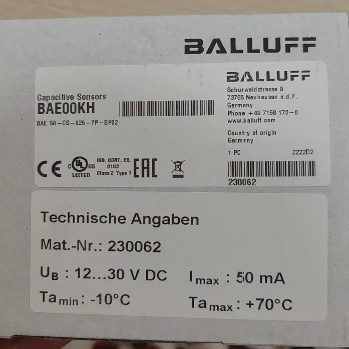 全新巴鲁夫电容式放大器BAE00KHBAE SA-CS-025-YP-BP02传感器