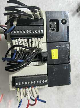 HCFA禾川PLC模块一组，型号：HCA8C-8X8YT-P