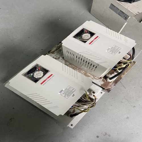 LGLS变频器SV075iG5A-4三相380V 7.5（佳毅工控）