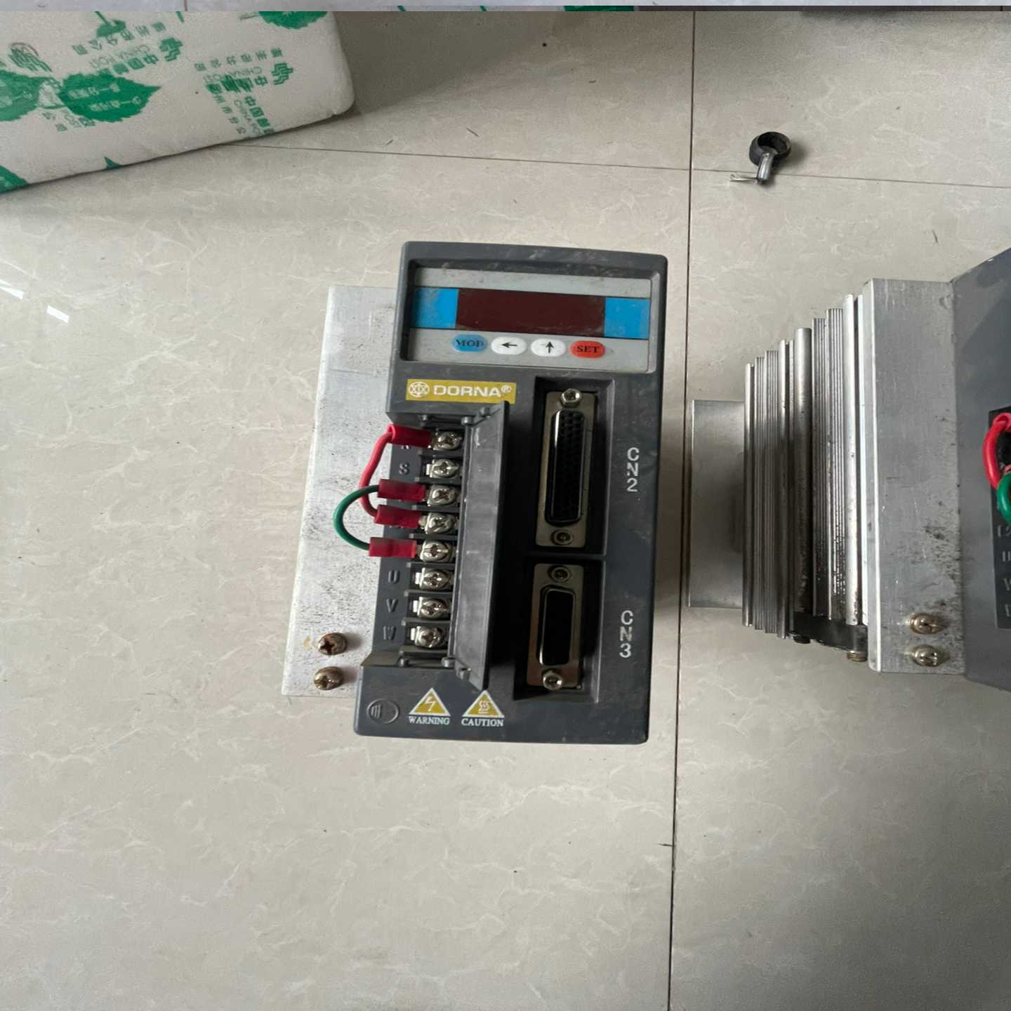 两只南京巨森JSD3P01 步进驱动器 以上电测试 功能~询价