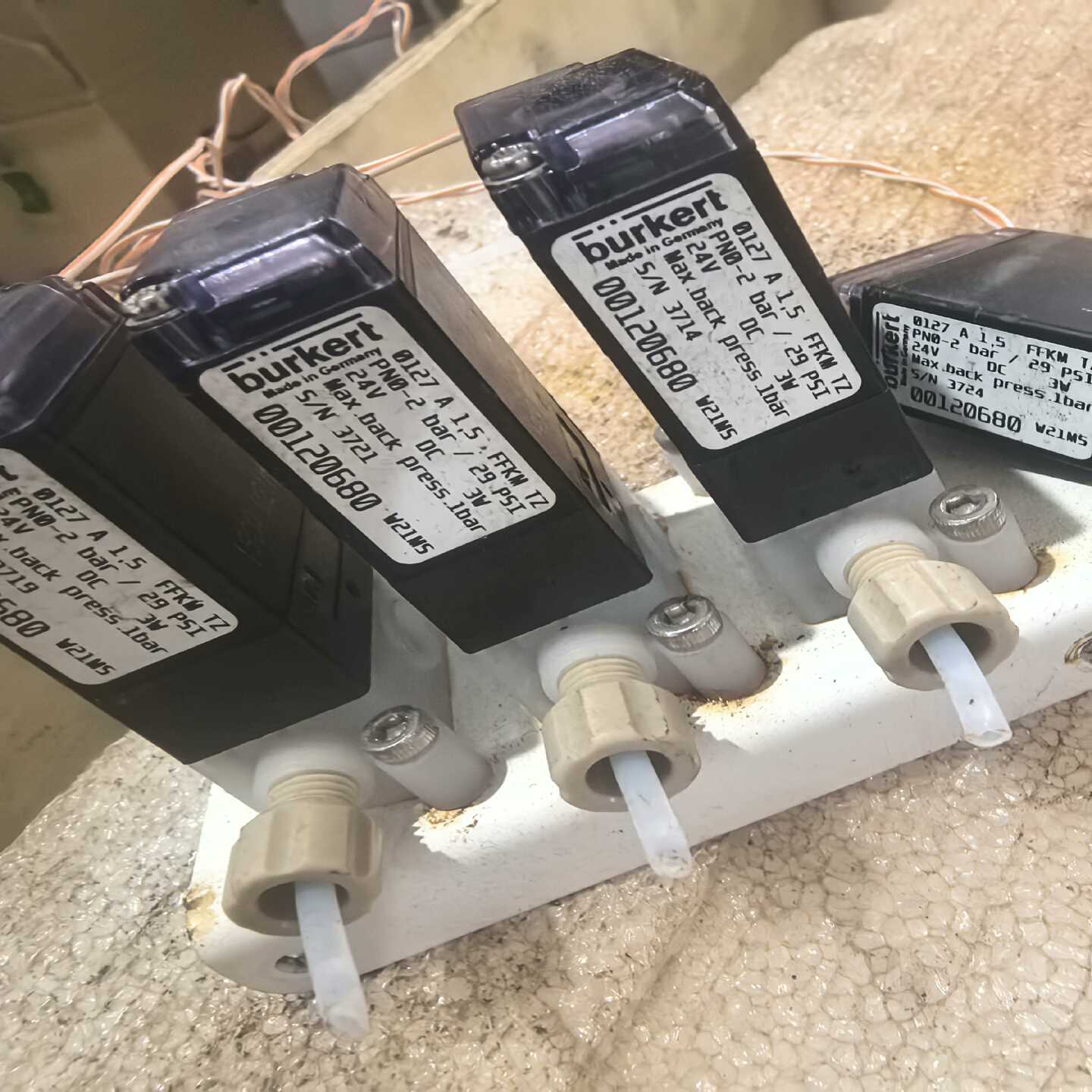 德国burkert电磁阀0127A1.5询价