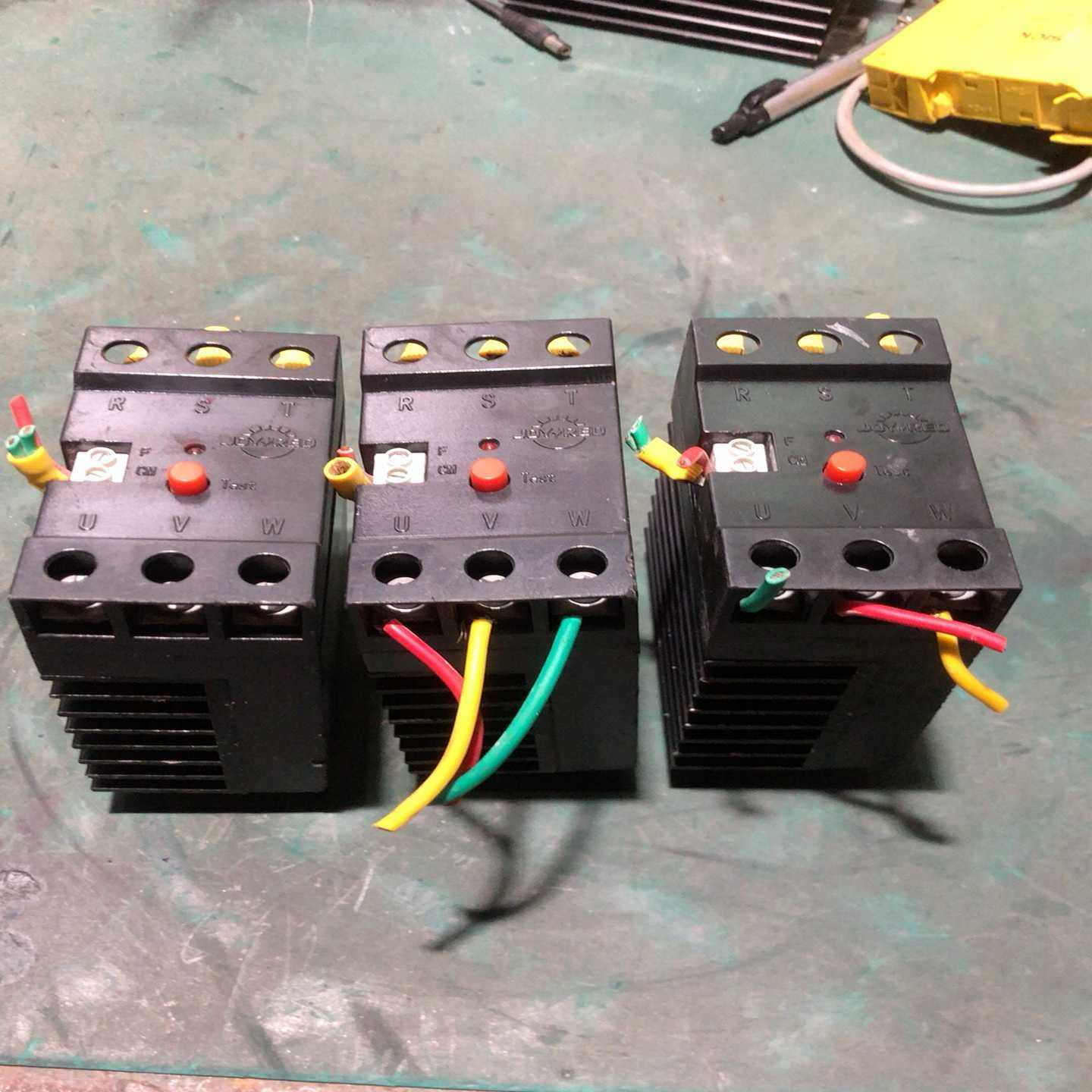 型号SSC-25-24-3-380玖红固态接触器380V。拆,3C数码配件,隔离器/耦合器,淘宝优惠券,粉丝福利购,淘宝优惠卷