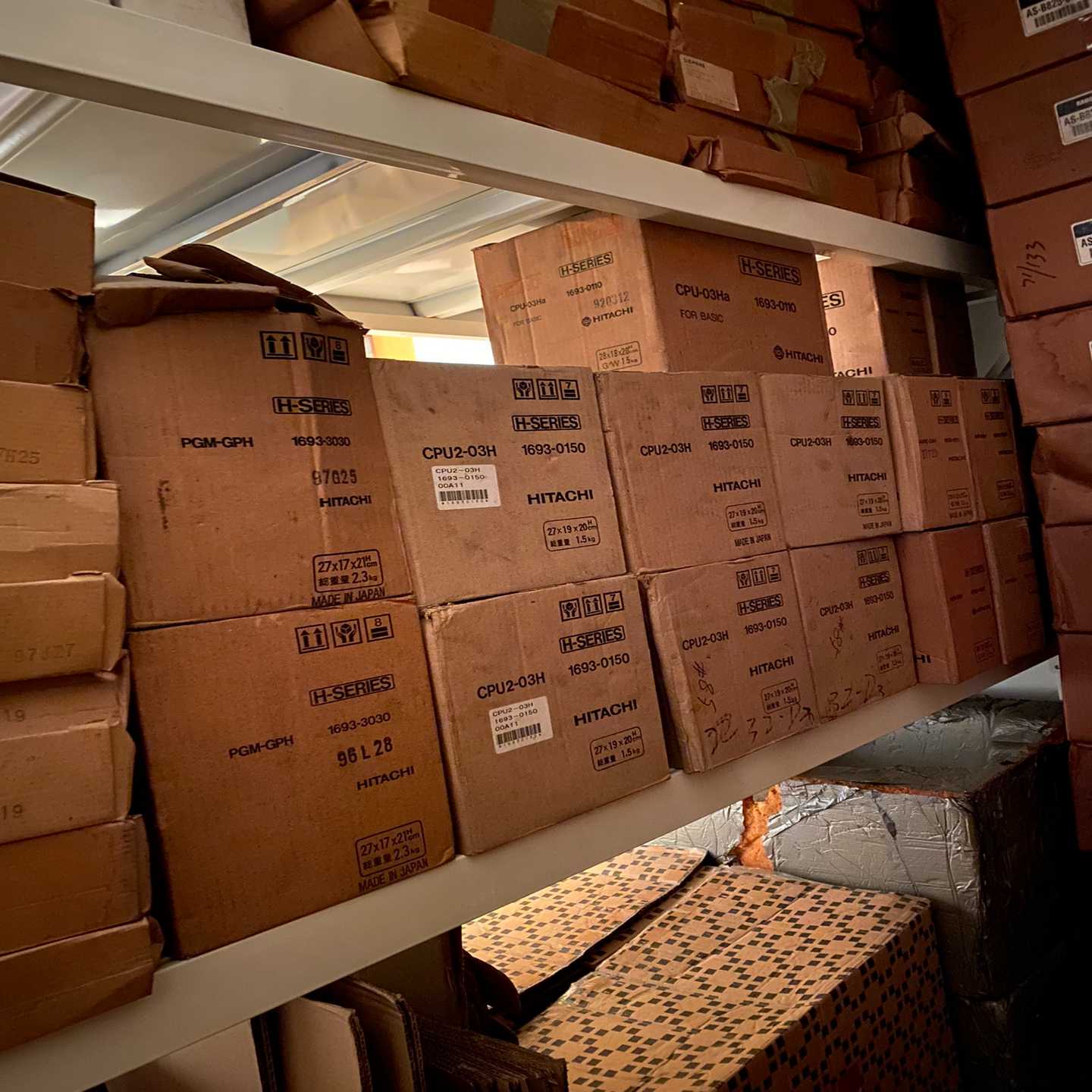 议价日立plc模块CPU2-03H原装全新实物CPU203H控制